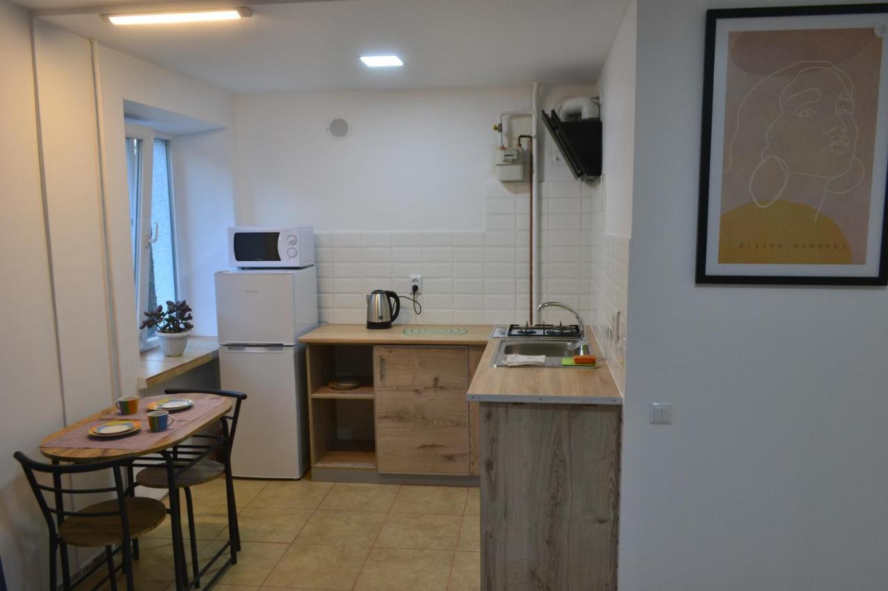 Smart Apartment Ternopil Exterior photo