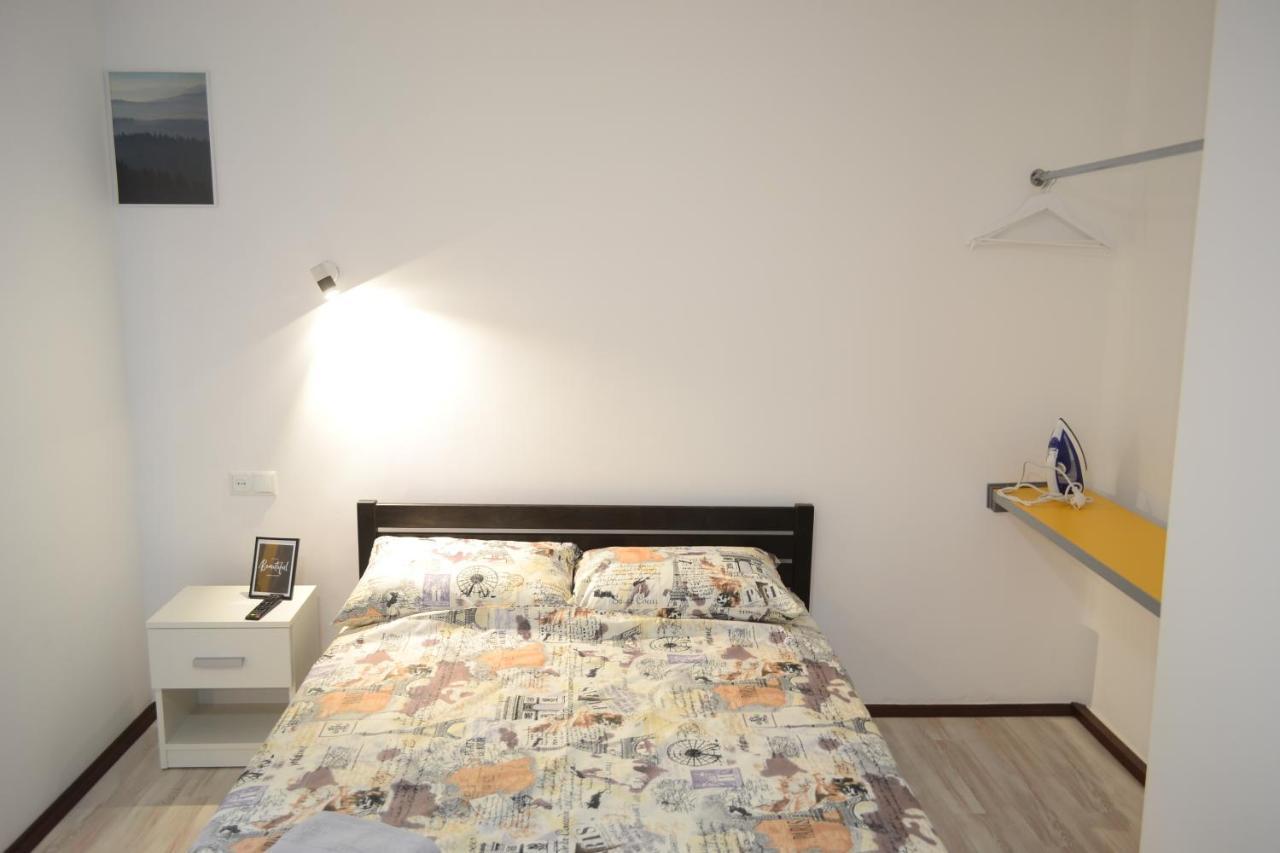 Smart Apartment Ternopil Exterior photo